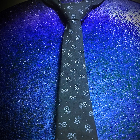 Tie Bar brand neck tie - Picture 5 of 13